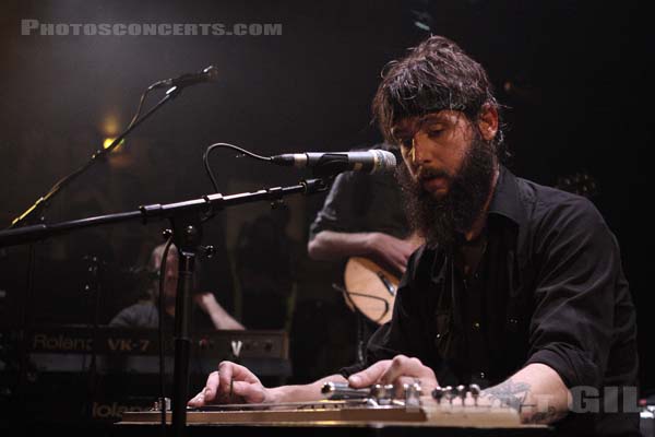 BAND OF HORSES - 2008-02-28 - PARIS - La Maroquinerie - Benjamin David Bridwell - Ryan Monroe